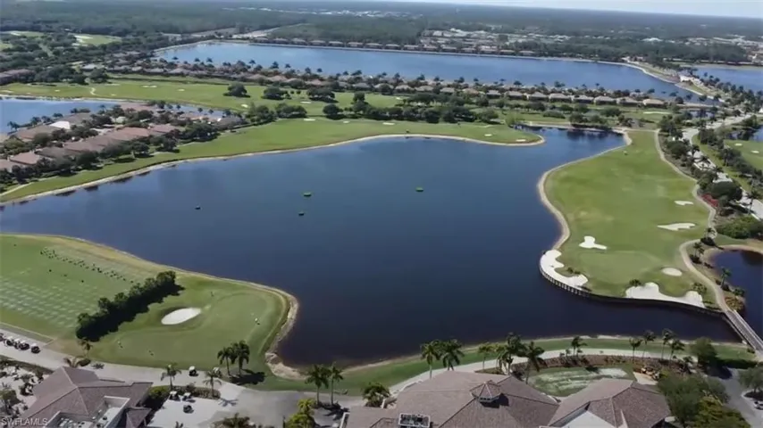 Aqua Driving Range