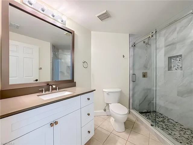 15630 Ocean Walk Cir 112, Fort Myers, Florida 33908