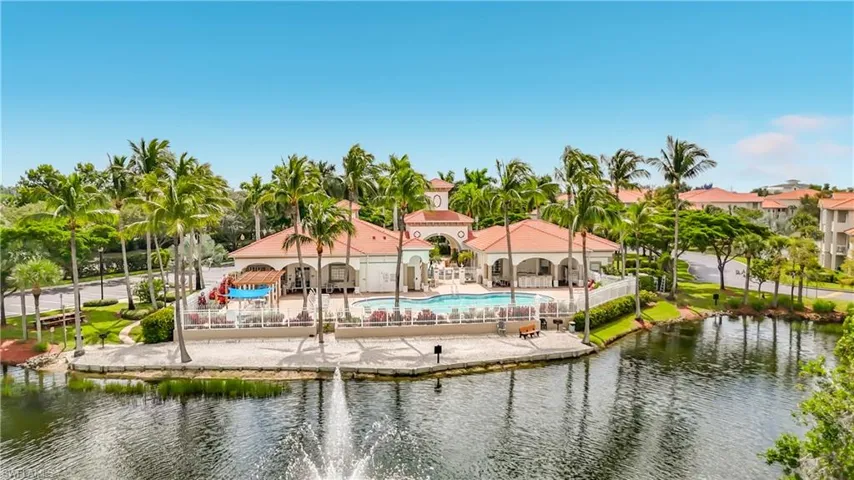 15630 Ocean Walk Cir 112, Fort Myers, Florida 33908