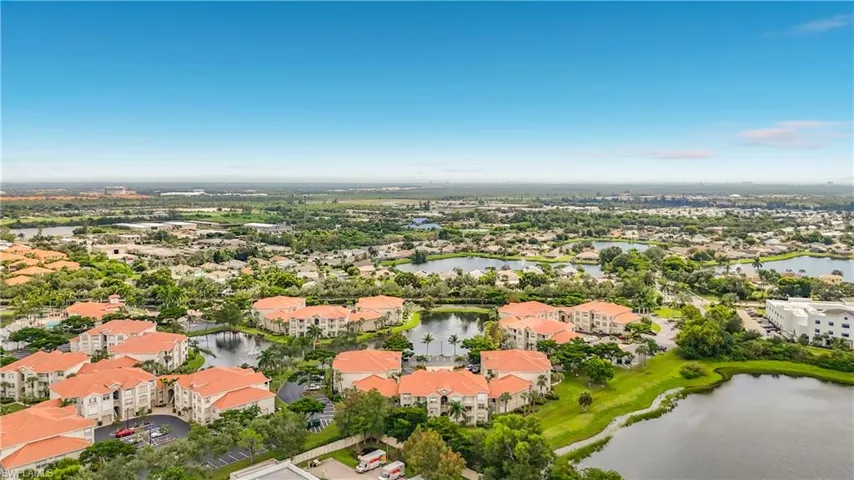 15630 Ocean Walk Cir 112, Fort Myers, Florida 33908