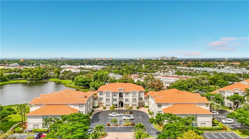15630 Ocean Walk Cir 112, Fort Myers, Florida 33908