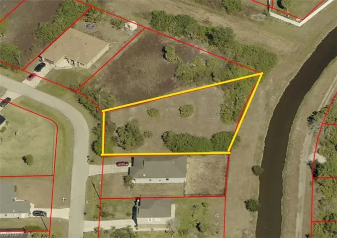 1912 Richland Ave, Lehigh Acres, Florida 33972