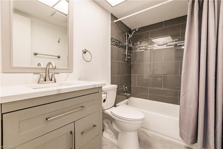 Renovated guest bath!