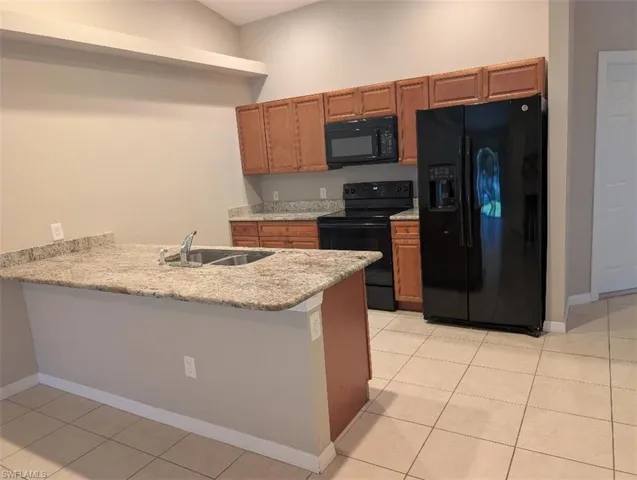1935 Ne 6th St, Cape Coral, Florida 33909
