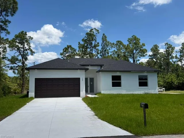 723 Epps Brown St E, Lehigh Acres, Florida 33974