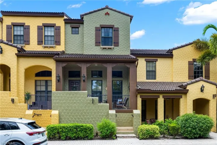 Mediterranean / spanish house with covered porch