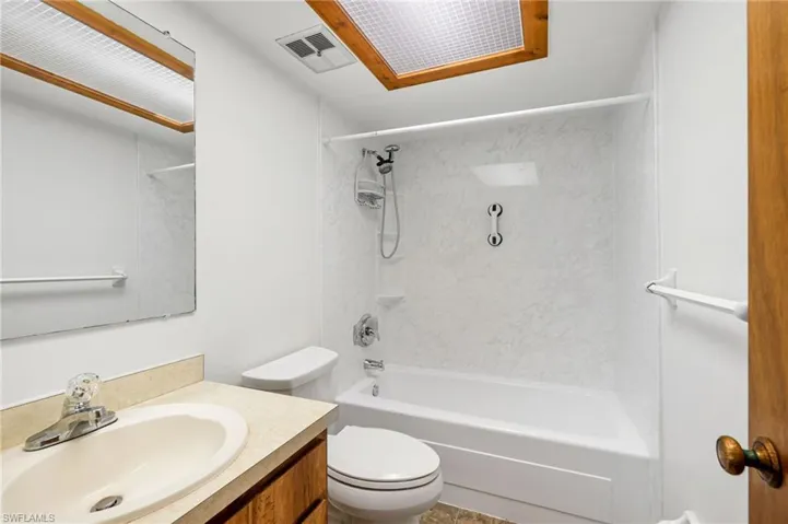 GUEST BATH