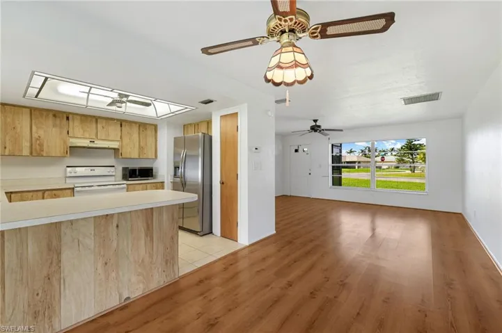 DINING AREA & KITCHEN