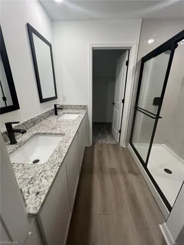 181 Yager Cir, Fort Myers Fl 33913
