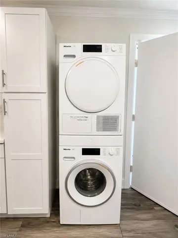 Laundry IN RESIDENCE!