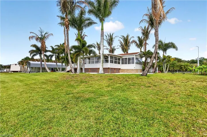 3342 County Road 721 Loop, Moore Haven, Florida 33471