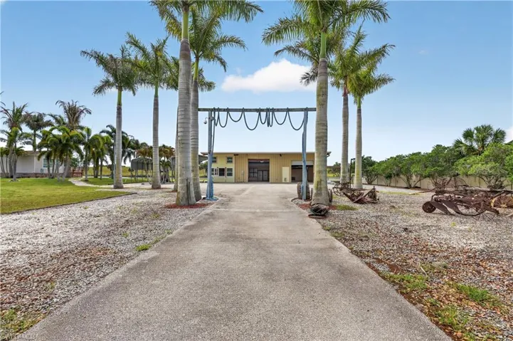 3342 County Road 721 Loop, Moore Haven, Florida 33471