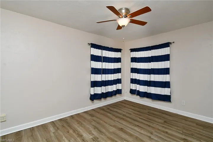205  Eaglesmere  DR, Lehigh Acres, FL 33936