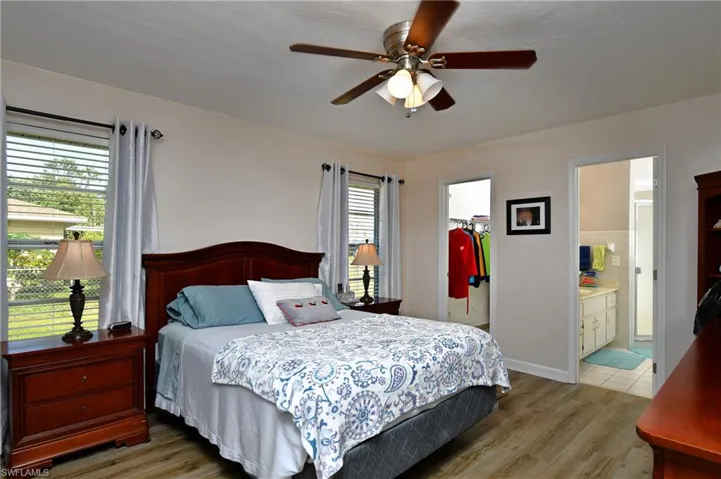 205  Eaglesmere  DR, Lehigh Acres, FL 33936