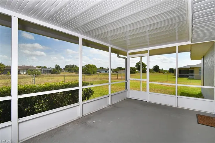 205  Eaglesmere  DR, Lehigh Acres, FL 33936