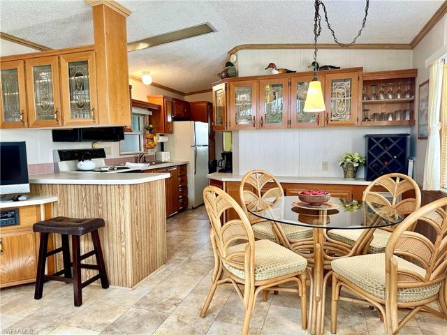 455 Vanda Sanctuary # 455, NAPLES FL 34114