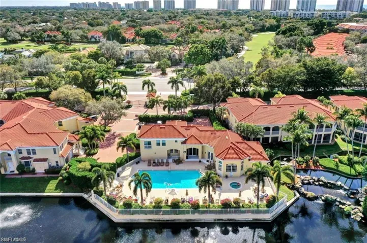 700  L Ambiance  CIR, Naples, FL 34108