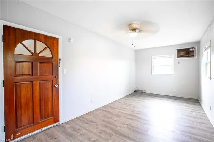 36  Mutt Thomas  RD, Clewiston, FL 33440