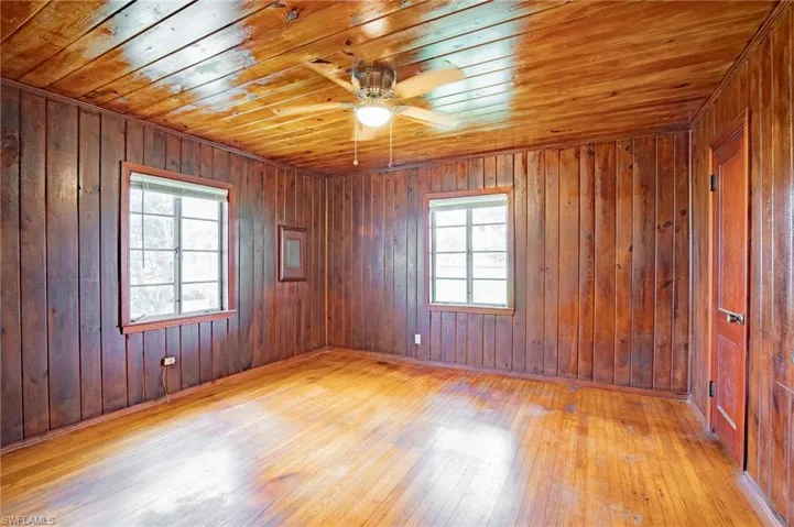 36  Mutt Thomas  RD, Clewiston, FL 33440