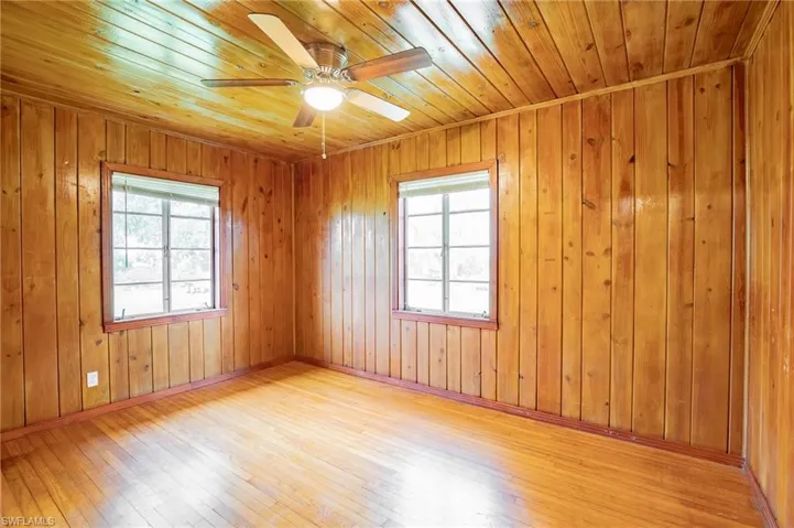 36  Mutt Thomas  RD, Clewiston, FL 33440