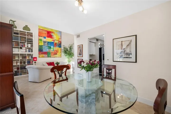 466  Bristle Cone  LN, Naples, FL 34113