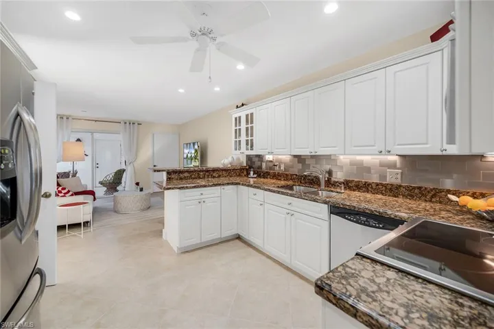466  Bristle Cone  LN, Naples, FL 34113