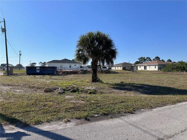 3000 22nd ST SW, LEHIGH ACRES FL 33976