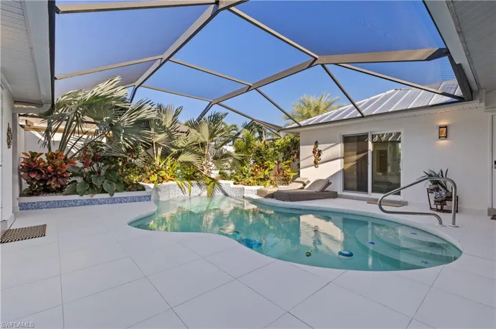 Outdoor pool, and lanai