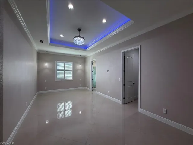 2633 Nw 24th St, Cape Coral, Florida 33993