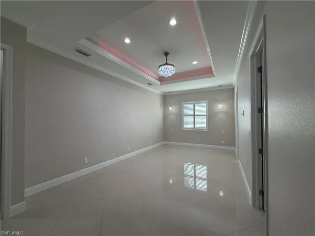 2633 Nw 24th St, Cape Coral, Florida 33993
