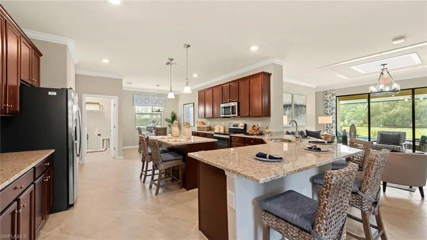 17376  Stonehill Manor  DR, North Fort Myers, FL 33917