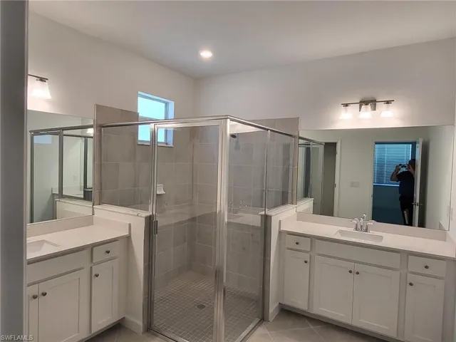 17376  Stonehill Manor  DR, North Fort Myers, FL 33917