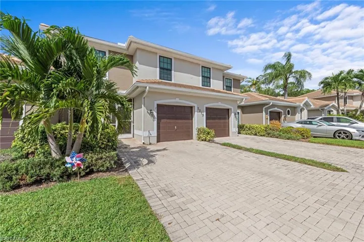 7715  Woodbrook  CIR, Naples, FL 34104
