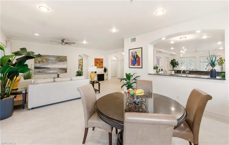 2843 Tiburon Blvd E # 102, Naples, Florida 34109