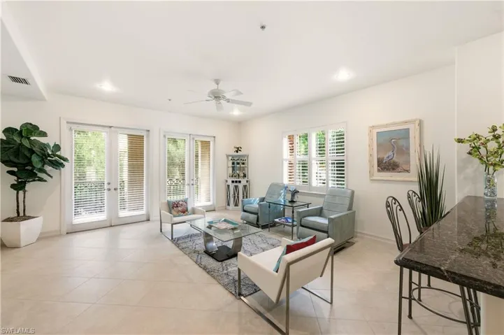 Plantation shutters & great sunlight