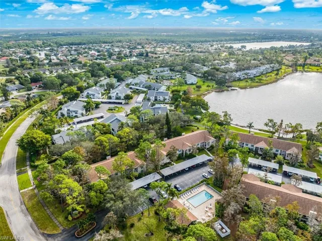 KINGS LAKE COMMUNITY