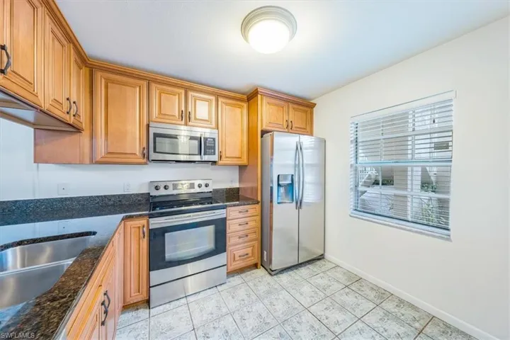 1714 Kings Lake Blvd # 103, Naples Fl 34112