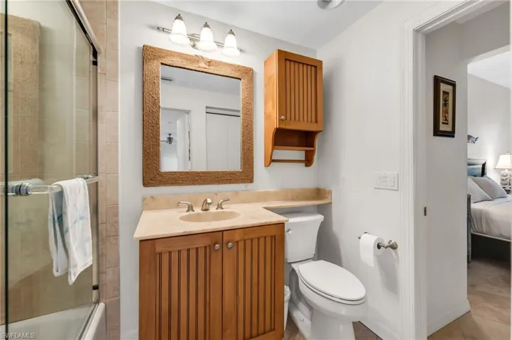 504 La Peninsula Blvd 504, Naples, Florida 34113