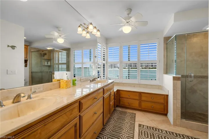 504 La Peninsula Blvd 504, Naples, Florida 34113