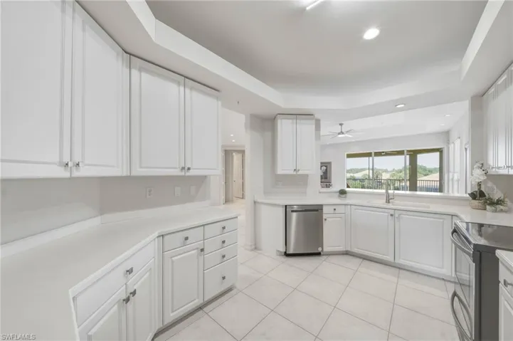 1845 Les Chateaux Blvd 303, Naples, Florida 34109