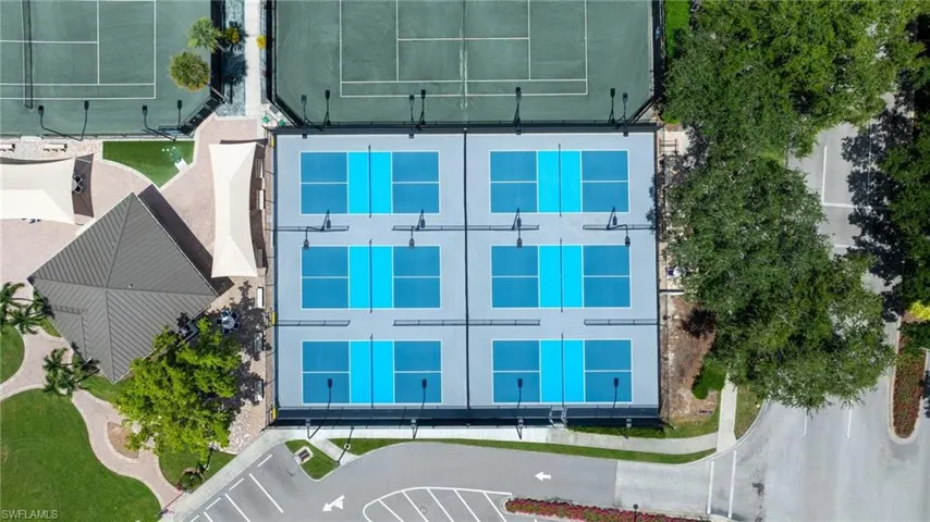 1845 Les Chateaux Blvd 303, Naples, Florida 34109