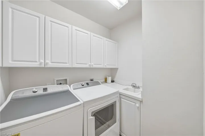 1845 Les Chateaux Blvd 303, Naples, Florida 34109