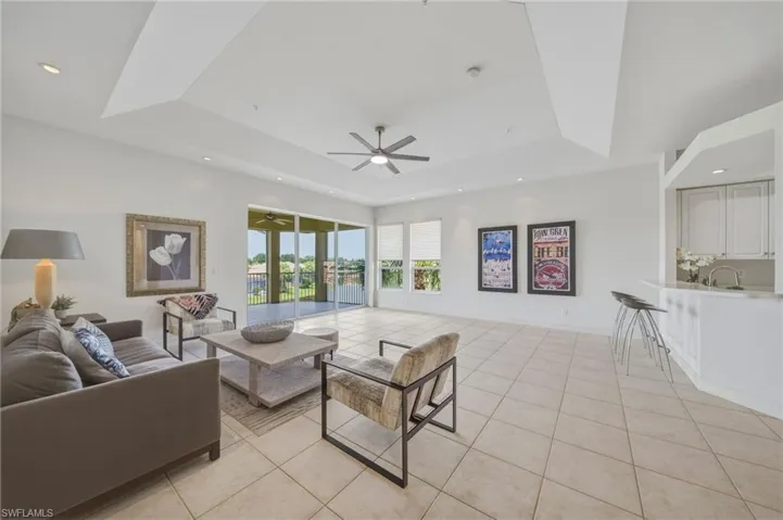 1845 Les Chateaux Blvd 303, Naples, Florida 34109