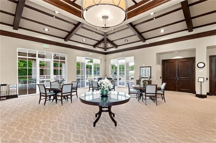 1845 Les Chateaux Blvd 303, Naples, Florida 34109