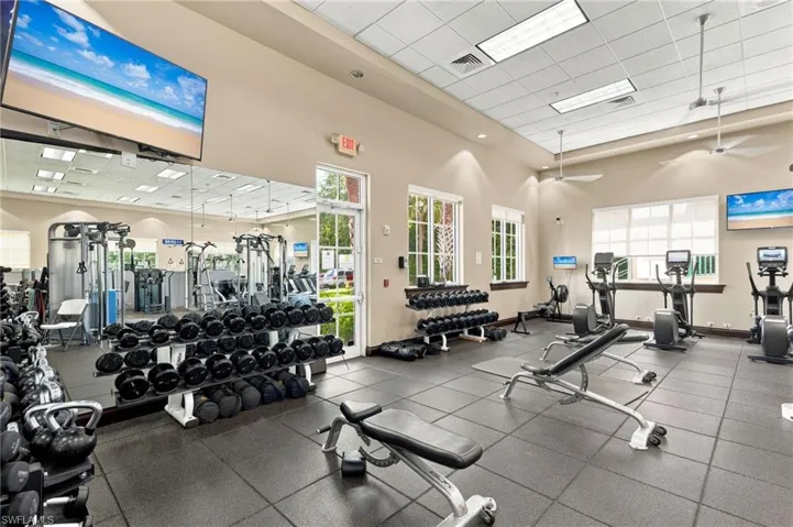 1845 Les Chateaux Blvd 303, Naples, Florida 34109