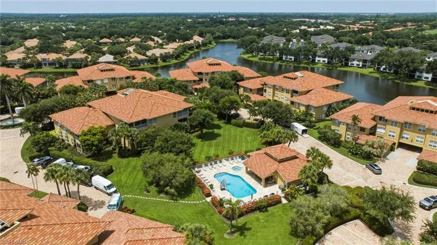 1845 Les Chateaux Blvd 303, Naples, Florida 34109