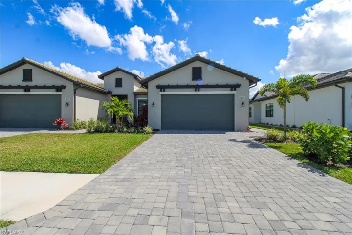 14723  Kingfisher  LOOP, Naples, FL 34120