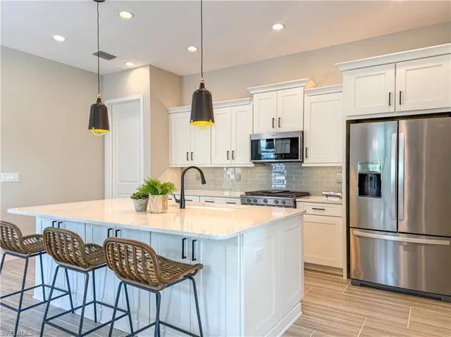14723  Kingfisher  LOOP, Naples, FL 34120