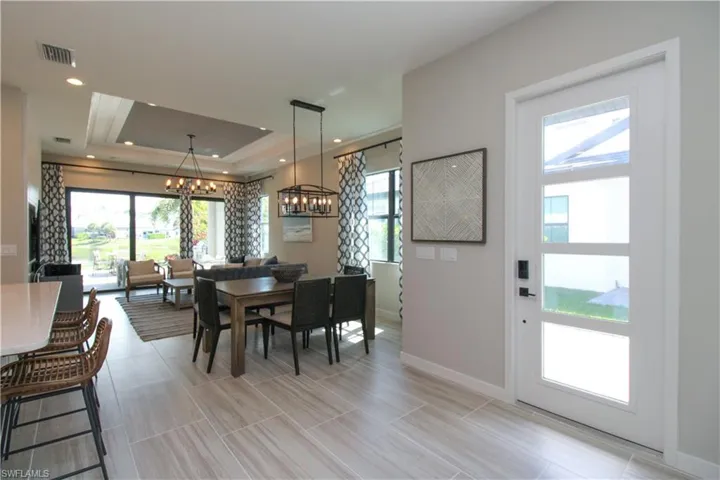 14723  Kingfisher  LOOP, Naples, FL 34120