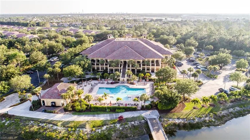Aerial view of rear of clubhouse